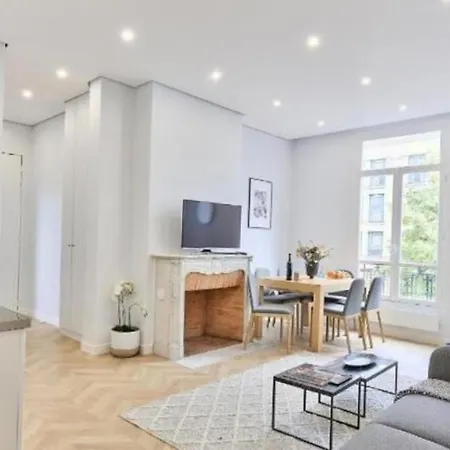 Apartment Bellissimi Appartamenti A Torino #303